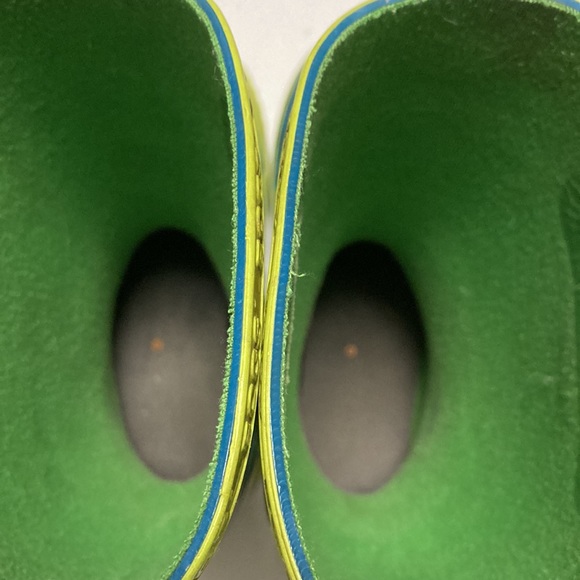 Bogs Zebra Print Waterproof Girl’s Rainboots - Picture 8 of 14